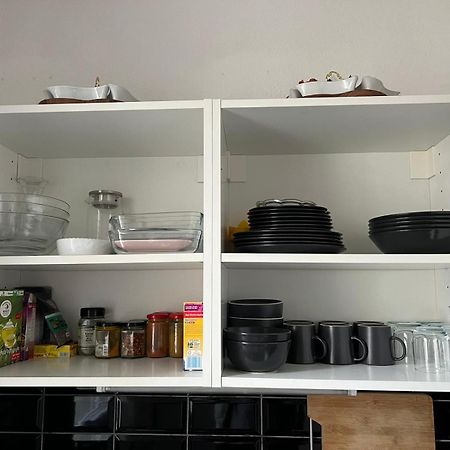 Moderne Und Helle Ferienwohnung Im Herzen Der Stadt Dortmund Eksteriør billede